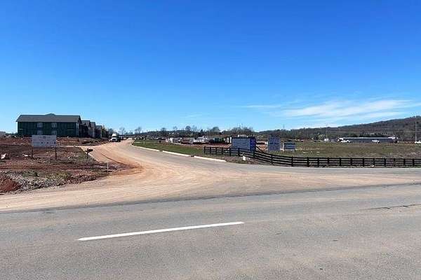 1.59 Acres of Commercial Land for Sale in Bowling Green, Kentucky