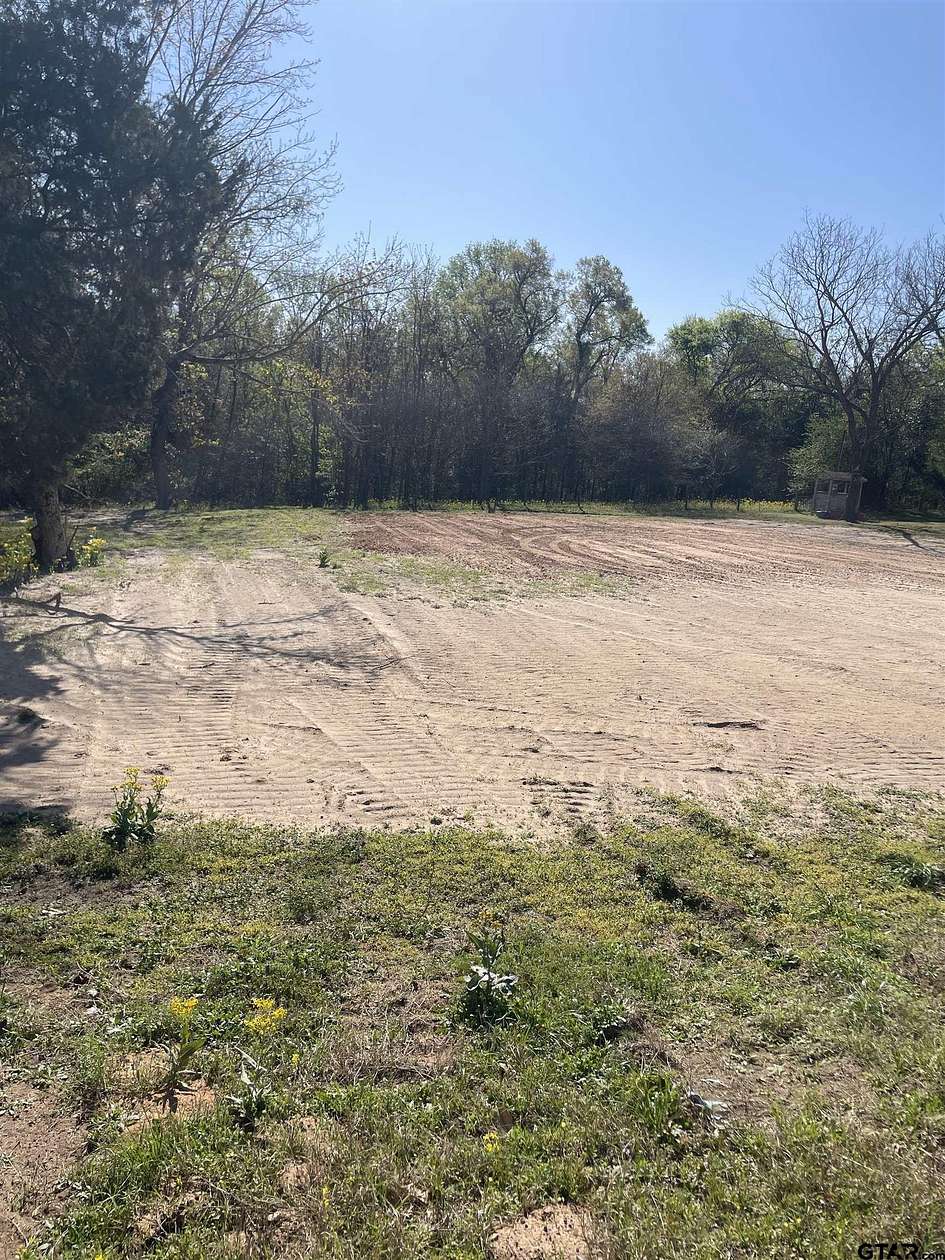 0.43 Acres of Residential Land for Sale in Winnsboro, Texas