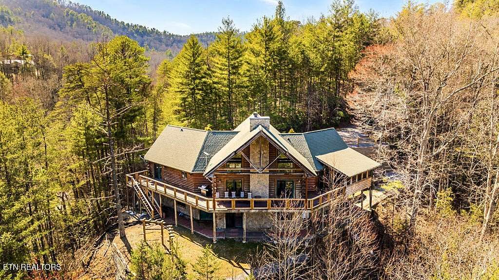 1.68 Acres of Land with Home for Sale in Townsend, Tennessee