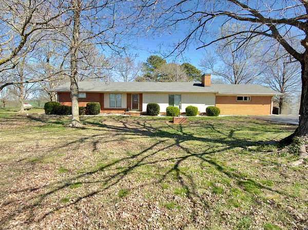 9.72 Acres of Land with Home for Sale in Union City, Tennessee