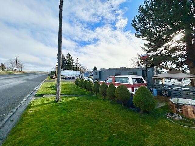 0.34 Acres of Commercial Land for Sale in Wasco, Oregon