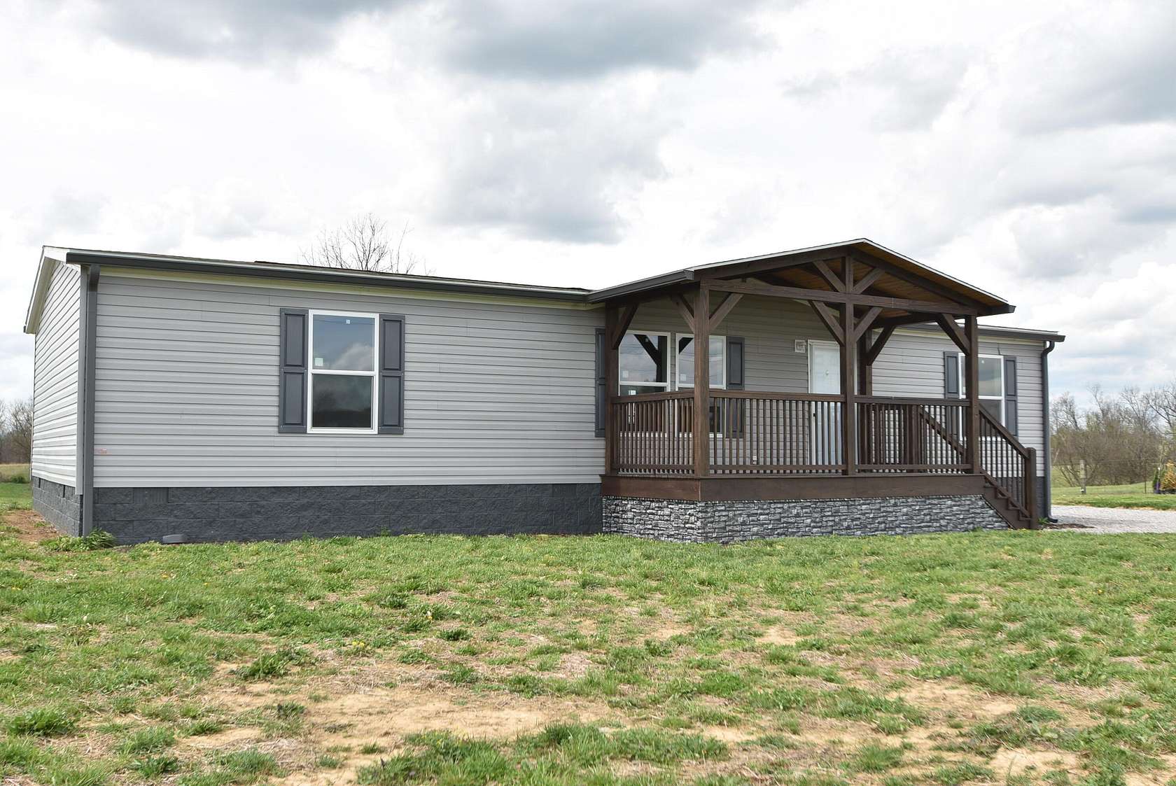 5.12 Acres of Land with Home for Sale in Harrodsburg, Kentucky