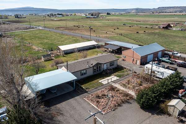 2.3 Acres of Land with Home for Sale in Prineville, Oregon