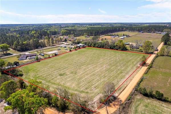 6.39 Acres of Residential Land for Sale in Jesup, Georgia