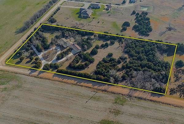 4.3 Acres of Land with Home for Sale in Benton, Kansas