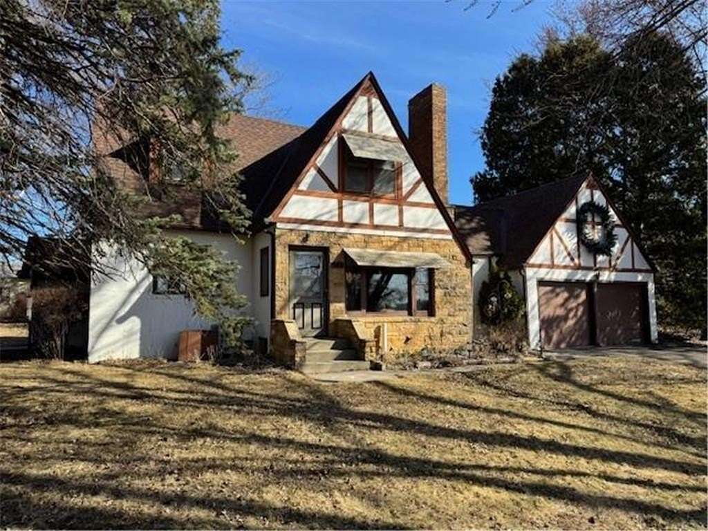 2 Acres of Land with Home for Sale in Hutchinson, Minnesota