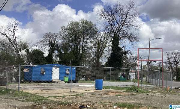 0.22 Acres of Commercial Land for Sale in Birmingham, Alabama
