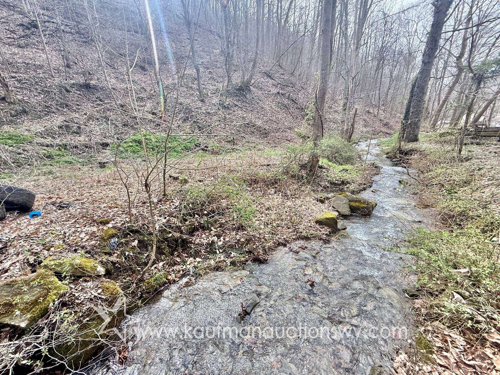 34 Acres of Recreational & Residential Land for Sale in Belle, West Virginia