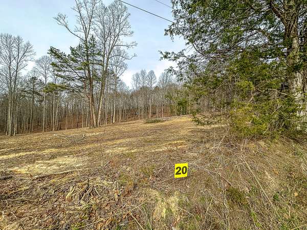 4.6 Acres of Residential Land for Sale in East Bernstadt, Kentucky