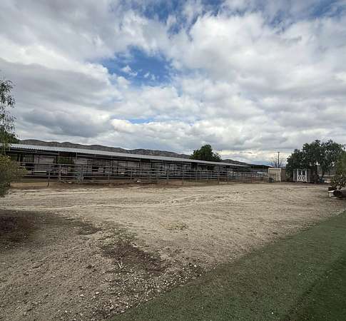 5 Acres of Land with Home for Lease in Redlands, California