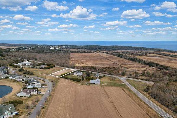 1 Acre of Residential Land for Sale in Riverhead, New York