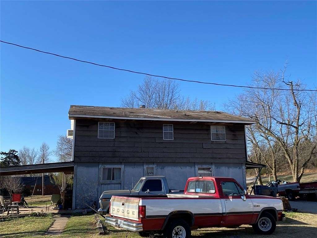 4.8 Acres of Land with Home for Sale in Oklahoma City, Oklahoma