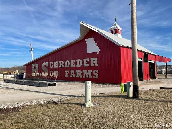 18.8 Acres of Commercial Land for Sale in Hazelwood, Missouri