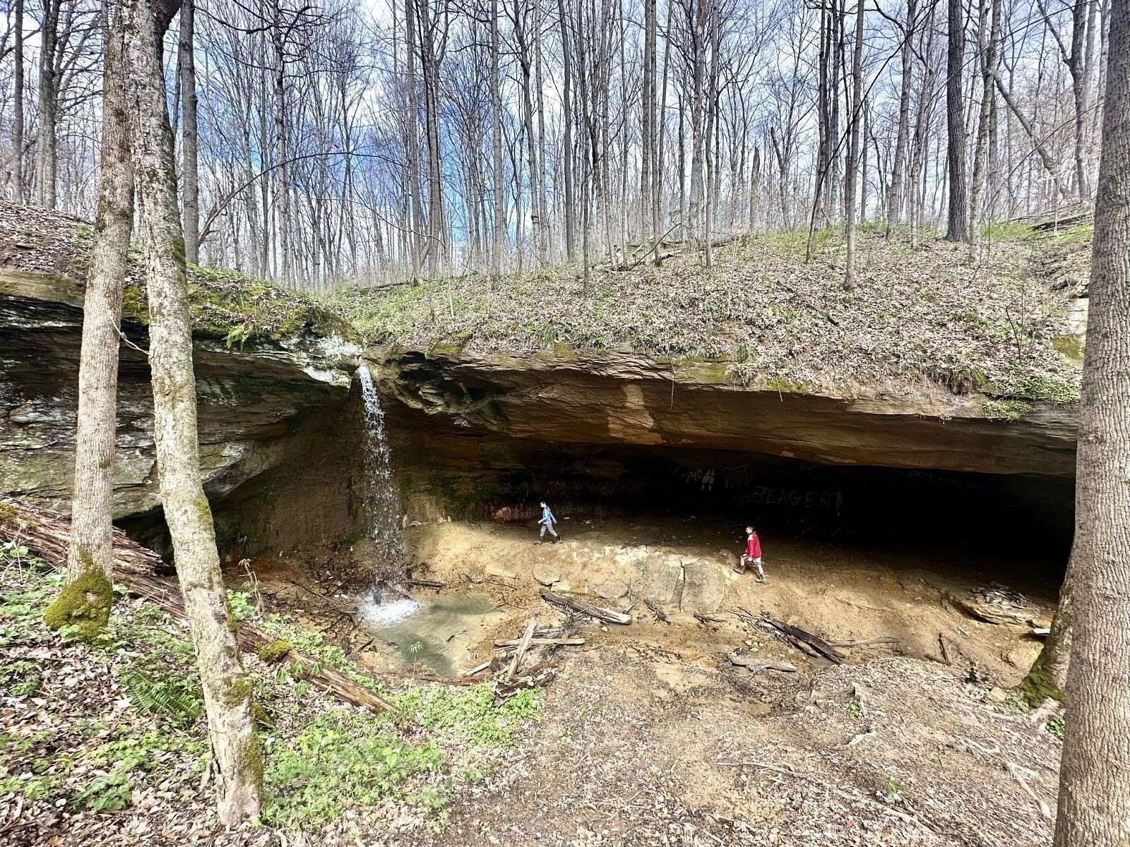 100 Acres of Land for Sale in Cheshire, Ohio