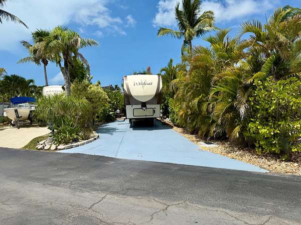 Land for Sale in Chokoloskee, Florida