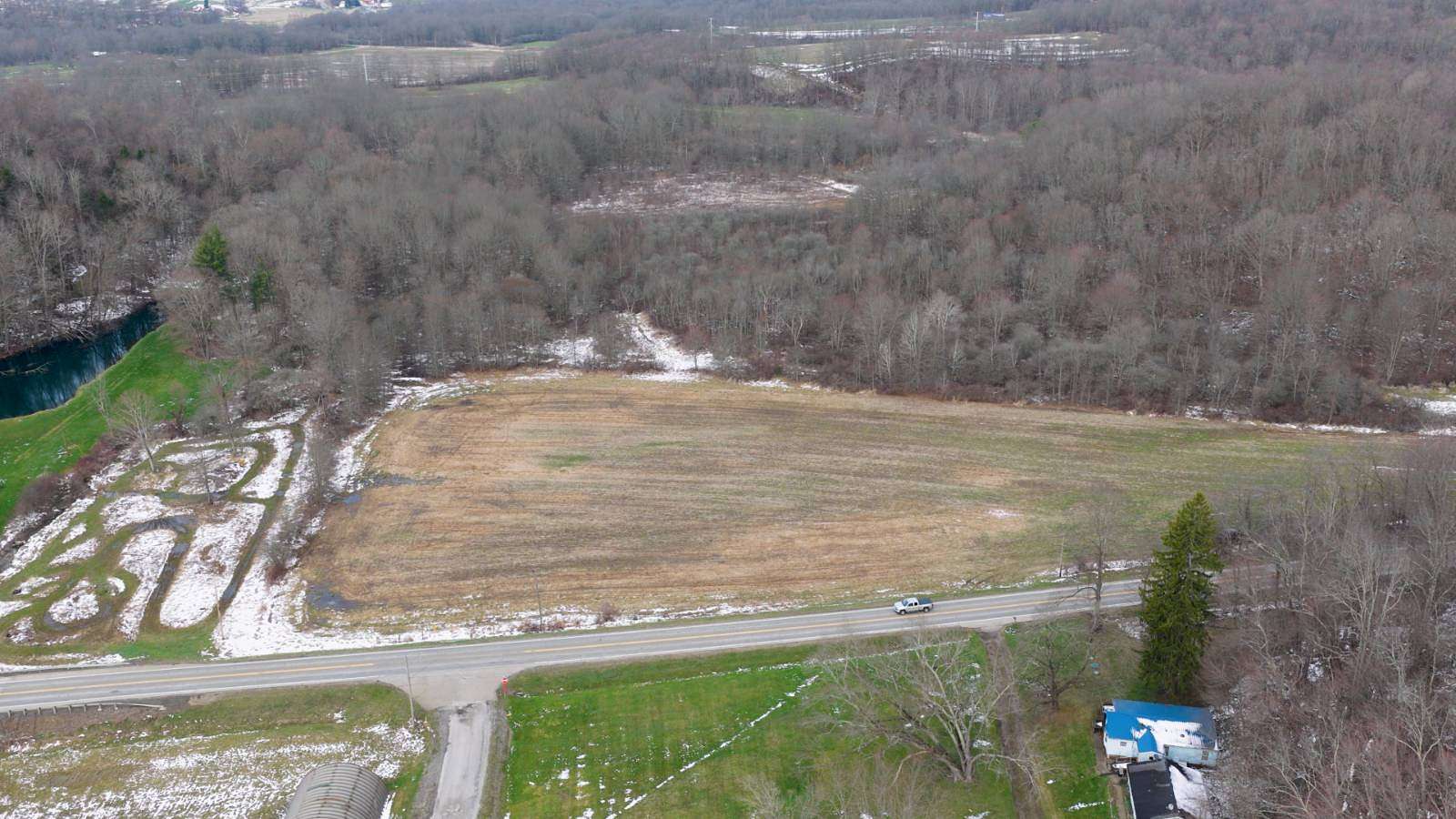 5 Acres of Land for Sale in Carrollton, Ohio