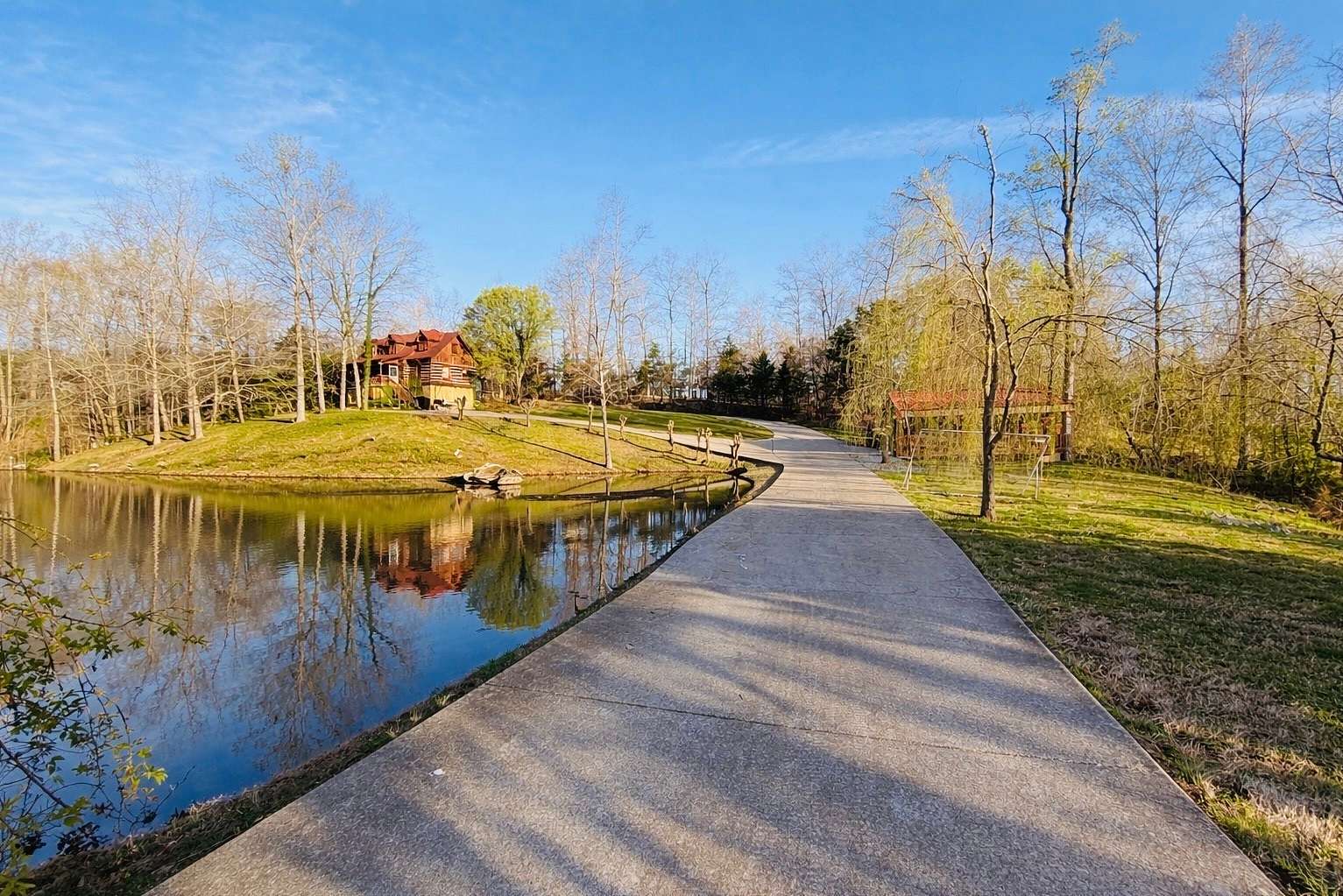 2.69 Acres of Land with Home for Sale in White House, Tennessee