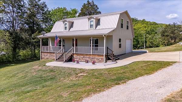 8.8 Acres of Land with Home for Sale in Culleoka, Tennessee