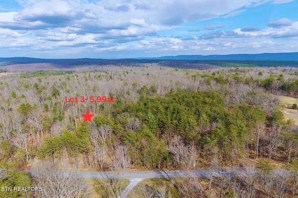 6 Acres of Residential Land for Sale in Crossville, Tennessee
