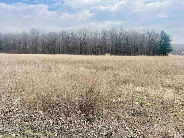 1.9 Acres of Residential Land for Sale in Maybee, Michigan