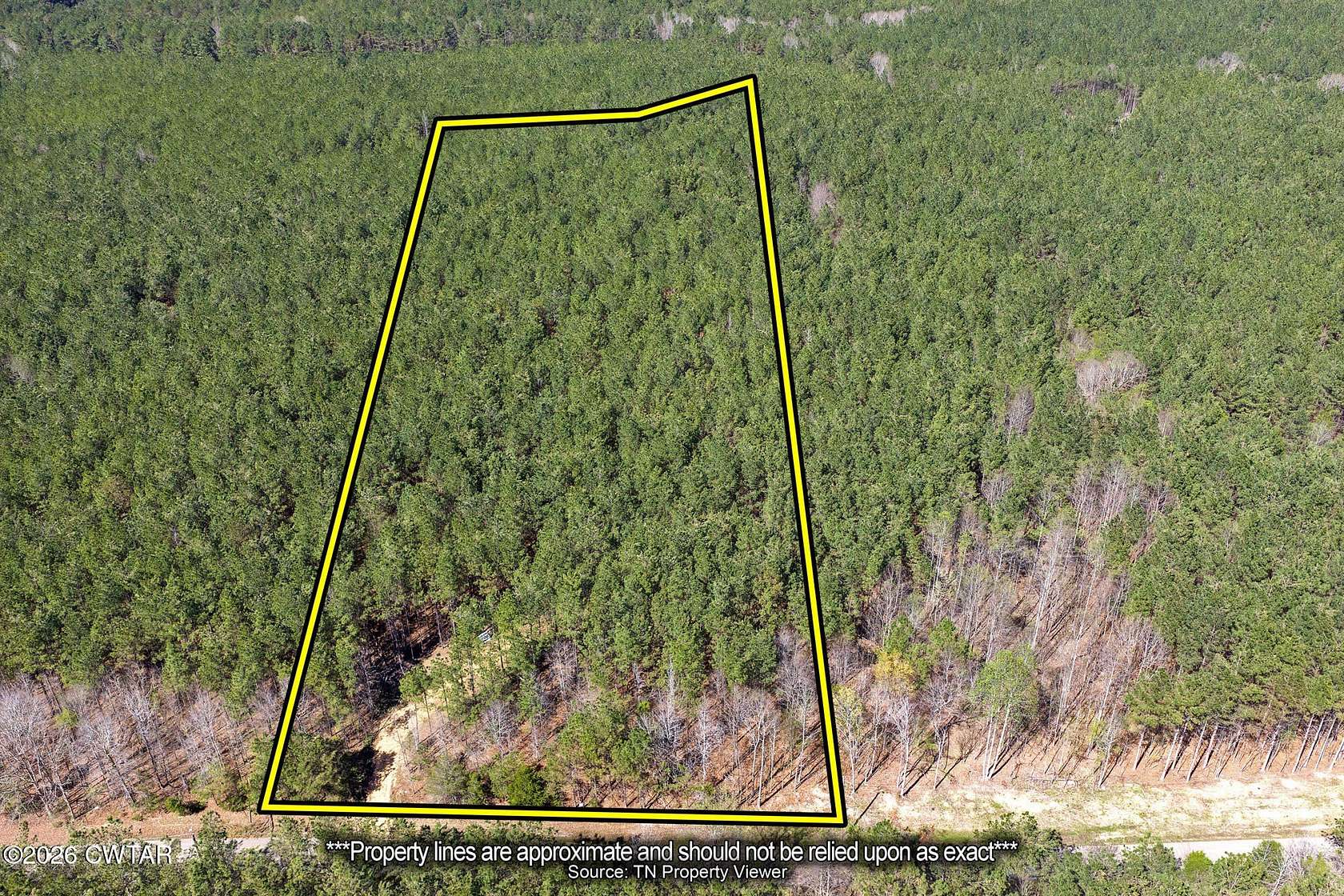 5 Acres of Residential Land for Sale in Huron, Tennessee