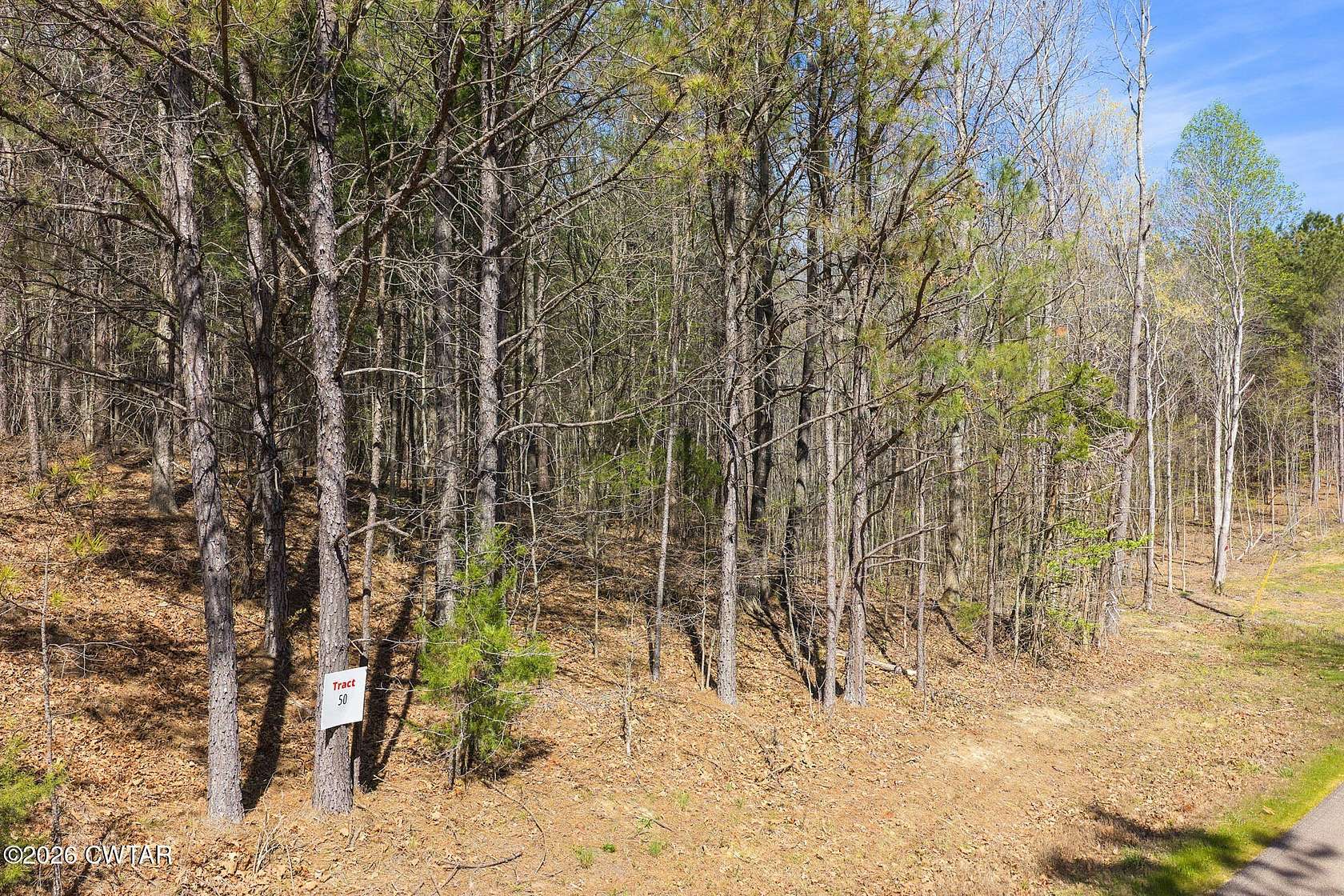 5 Acres of Residential Land for Sale in Huron, Tennessee