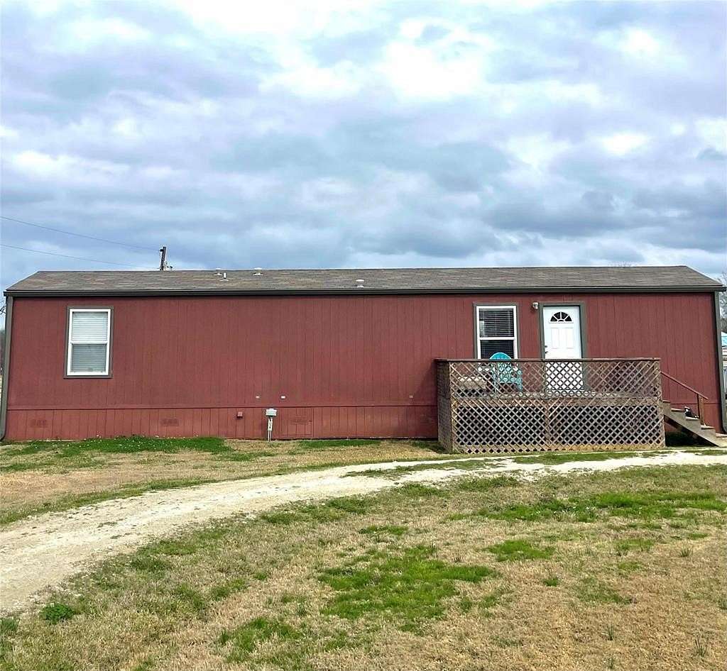 2 Acres of Land with Home for Sale in Crockett, Texas