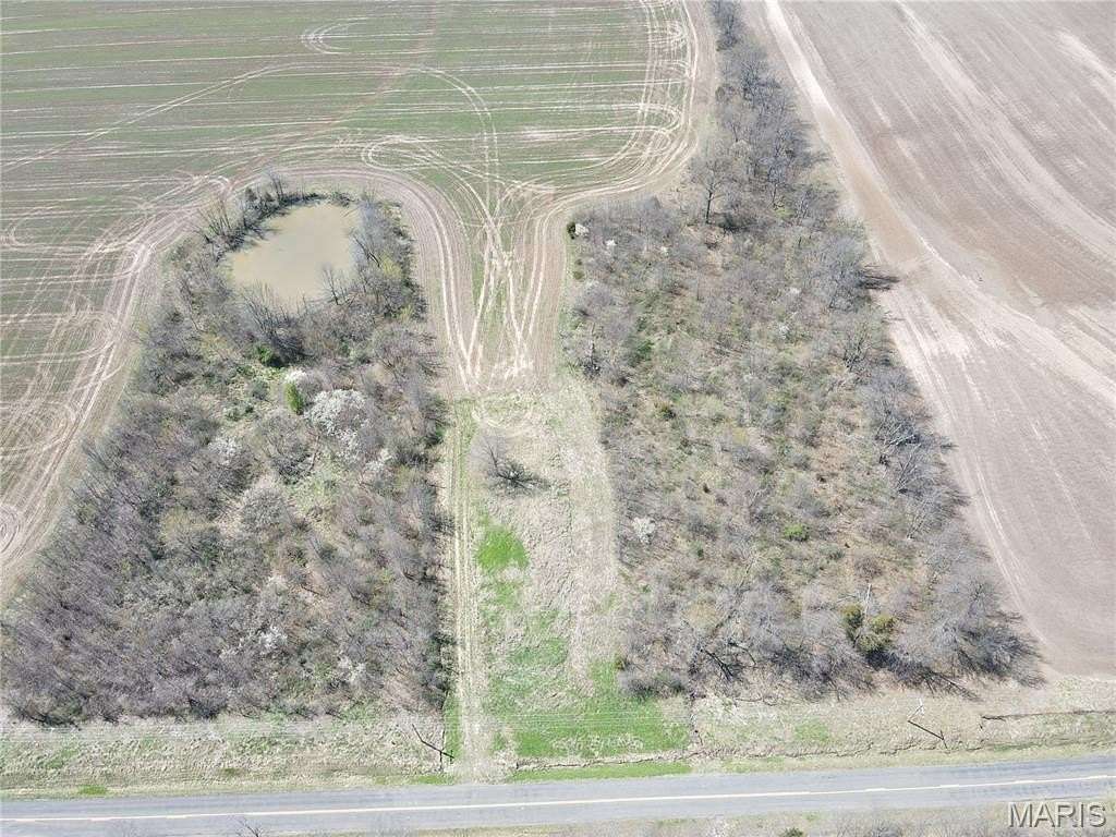 6.7 Acres of Residential Land for Sale in Stoutsville, Missouri