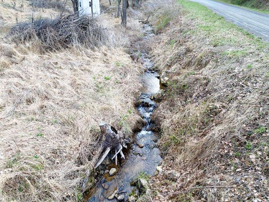 2 Acres of Residential Land for Sale in Elk Creek, Virginia