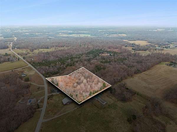 5 Acres of Residential Land for Sale in Bowling Green, Kentucky