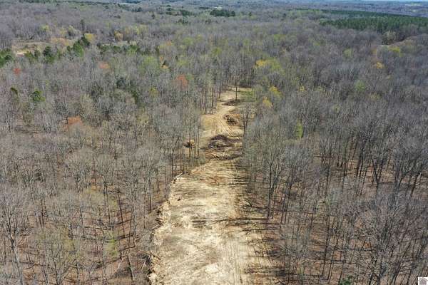 36.3 Acres of Recreational & Residential Land for Sale in Dukedom, Tennessee