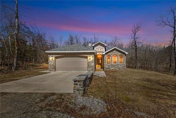 39 Acres of Agricultural Land with Home for Sale in Mountainburg, Arkansas