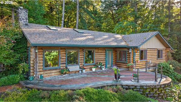 5.36 Acres of Land with Home for Sale in Amity, Oregon