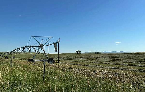 1,290 Acres of Agricultural Land with Home for Sale in Wheatland, Wyoming
