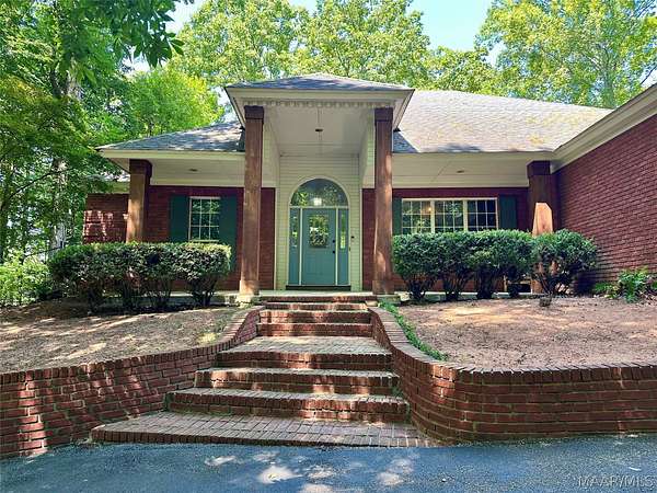 2.9 Acres of Land with Home for Sale in Wetumpka, Alabama