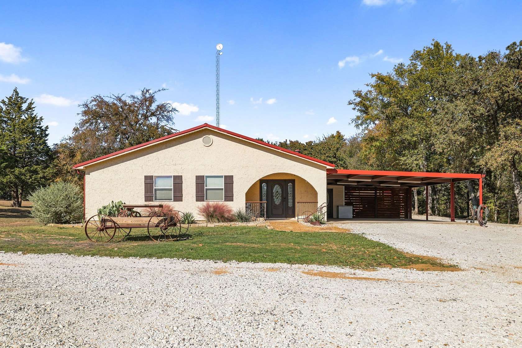 2.26 Acres of Land with Home for Sale in Whitesboro, Texas