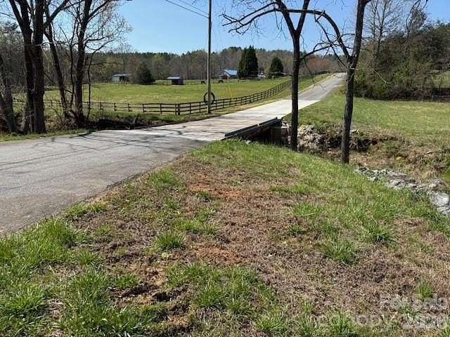 6 Acres of Residential Land for Sale in Rutherfordton, North Carolina