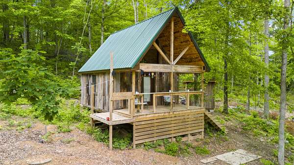 2 Acres of Land with Home for Sale in Stanton, Kentucky