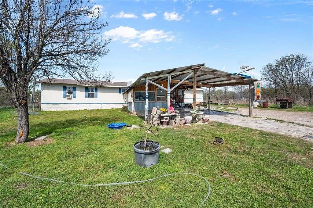 5.1 Acres of Land with Home for Sale in Corsicana, Texas