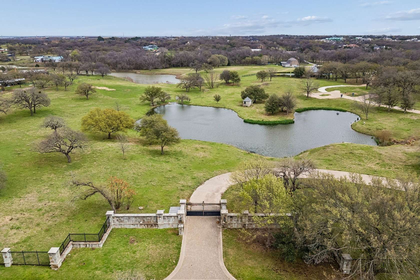42.8 Acres of Agricultural & Residential Land for Sale in Westlake, Texas
