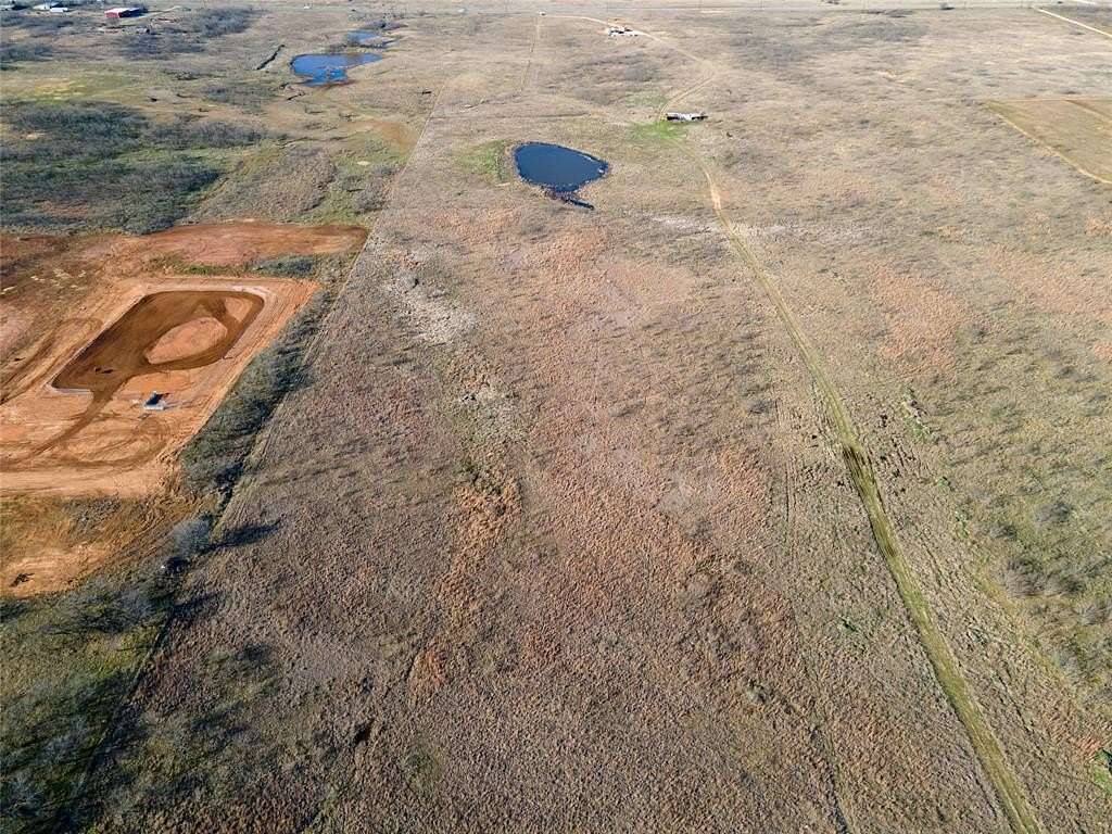 21.9 Acres of Recreational & Residential Land for Sale in Henrietta, Texas