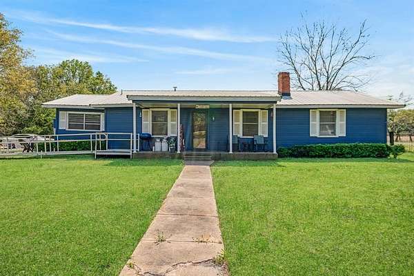 30 Acres of Agricultural Land with Home for Sale in Cooper, Texas