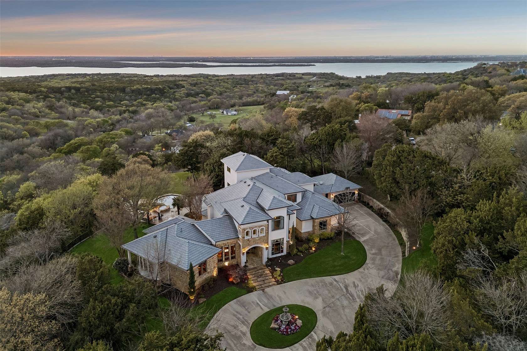 3.19 Acres of Land with Home for Sale in Cedar Hill, Texas