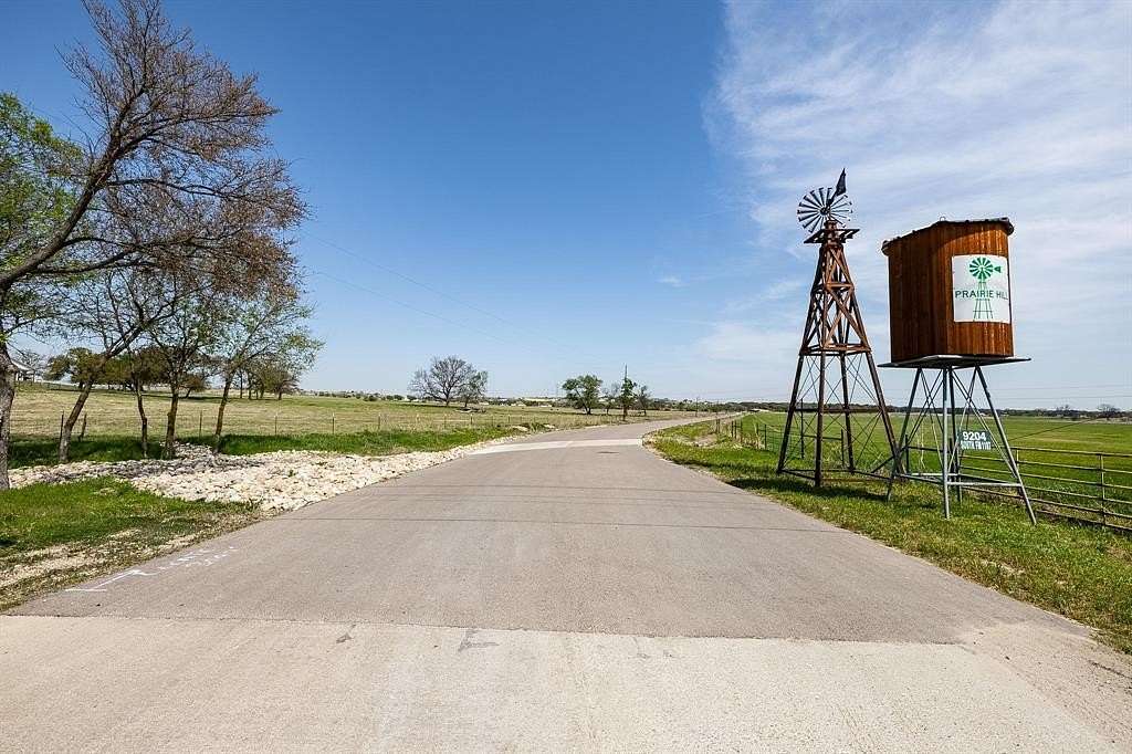 1.3 Acres of Land for Sale in Aledo, Texas