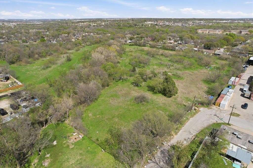13.7 Acres of Land for Sale in Fort Worth, Texas
