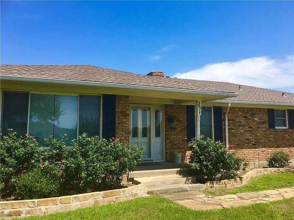3.4 Acres of Land with Home for Lease in Princeton, Texas