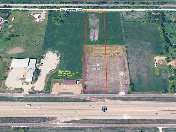 4 Acres of Commercial Land for Sale in Rice, Texas
