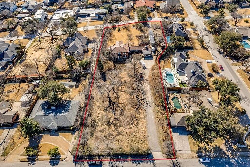 1.65 Acres of Land with Home for Sale in Dallas, Texas