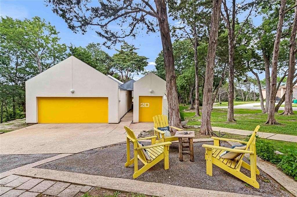 3 Acres of Land with Home for Sale in Cedar Hill, Texas