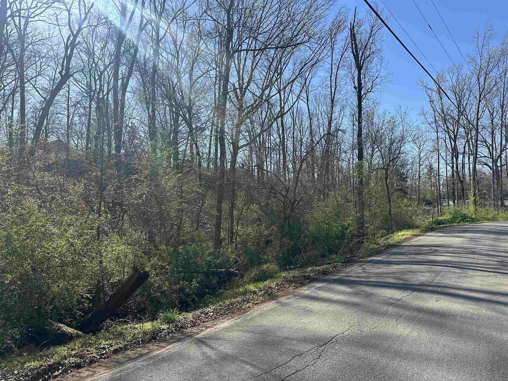 0.43 Acres of Residential Land for Sale in Crump, Tennessee